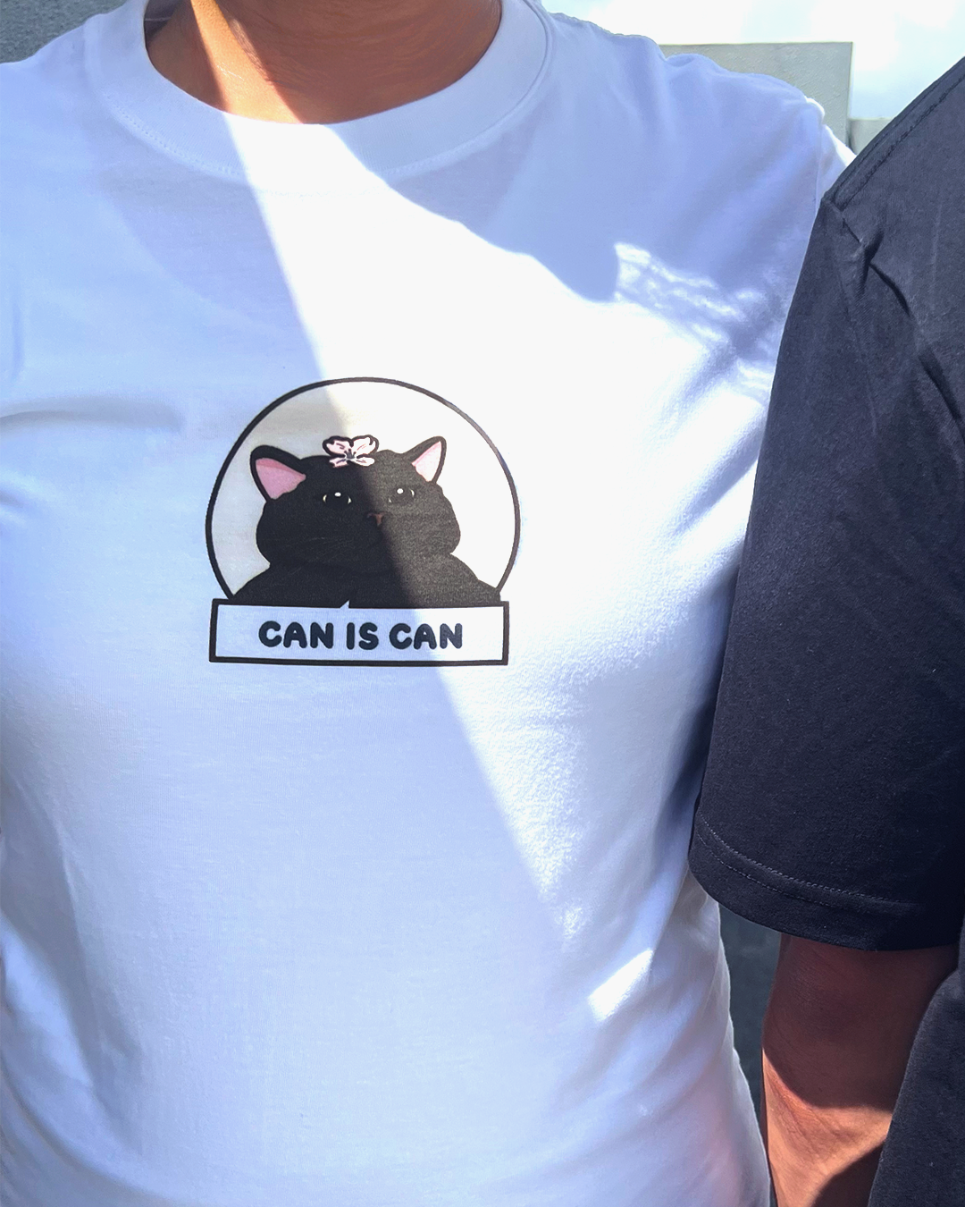 (limited) "can is can, but how can?" cat meme graphic t-shirt
